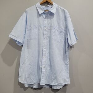 IZOD Saltwater Shirt Mens XL Light Blue Short Sleeve Button Up Collared Pocket